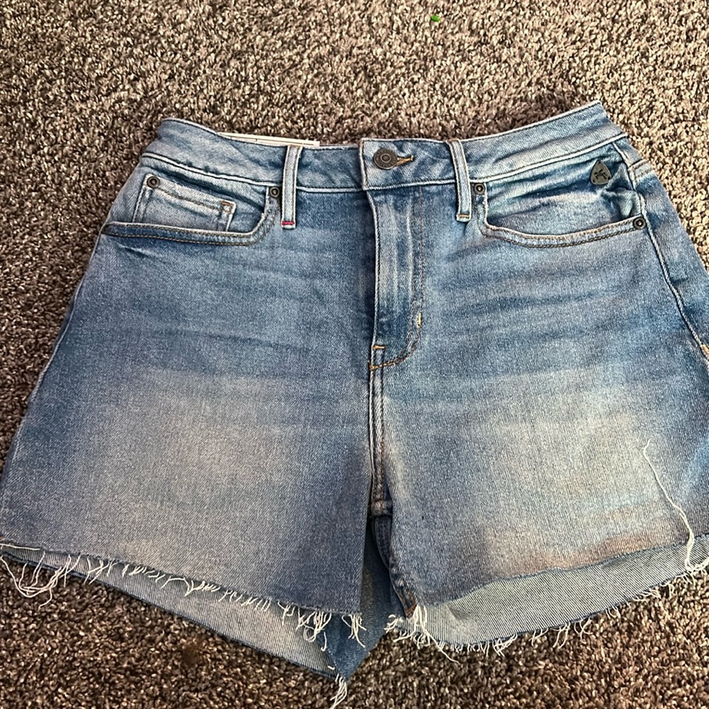 Idyllwind short